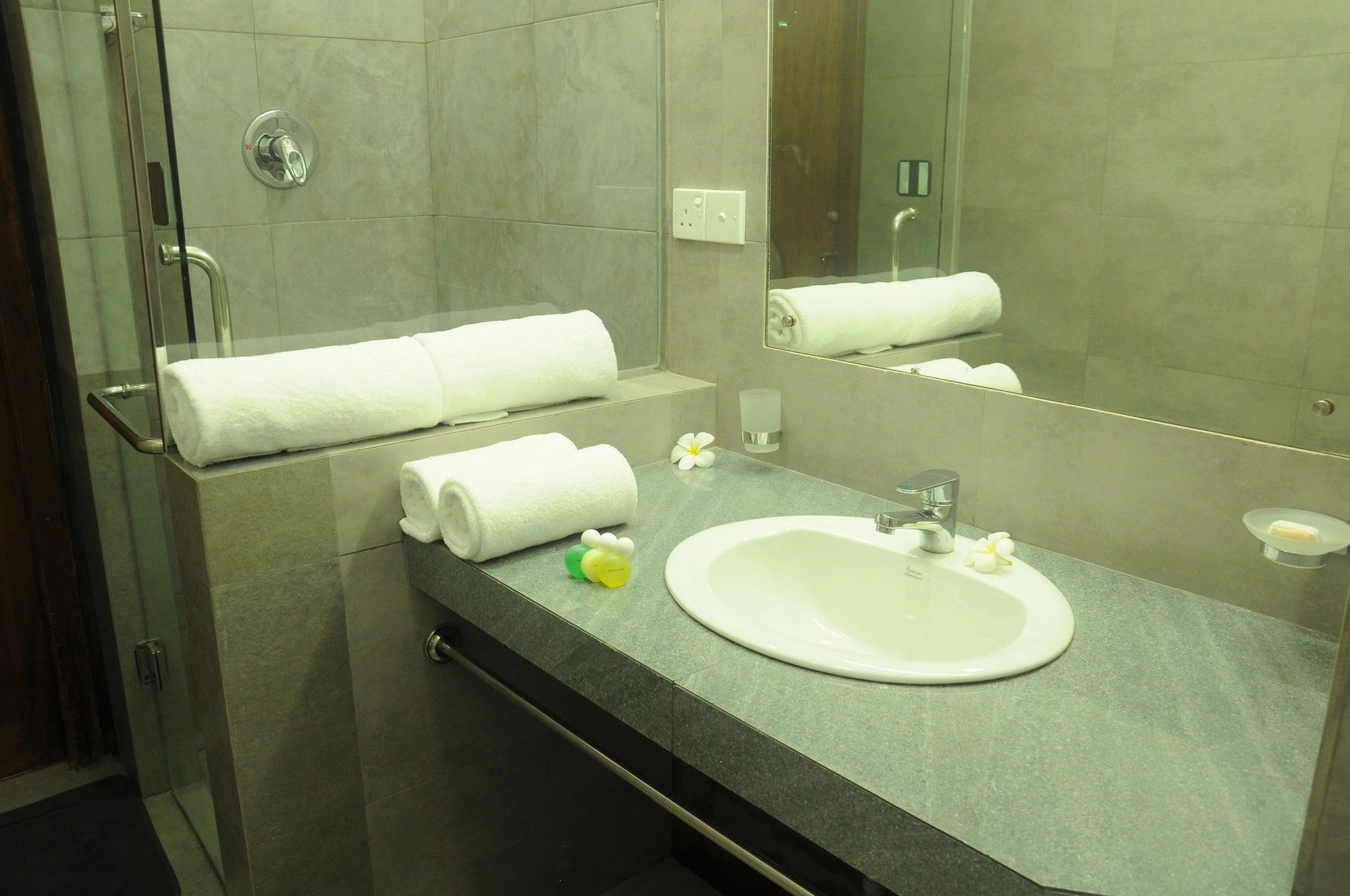 Serendib Beach Hotel Bentota Extérieur photo